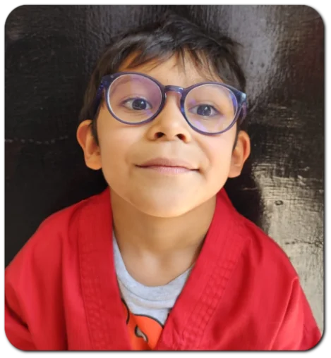 Iyari Sakbe Contreras Hernández